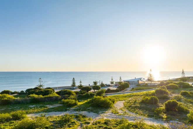 Picture of 23 SEAHORSE COVE, JINDALEE, WA 6036