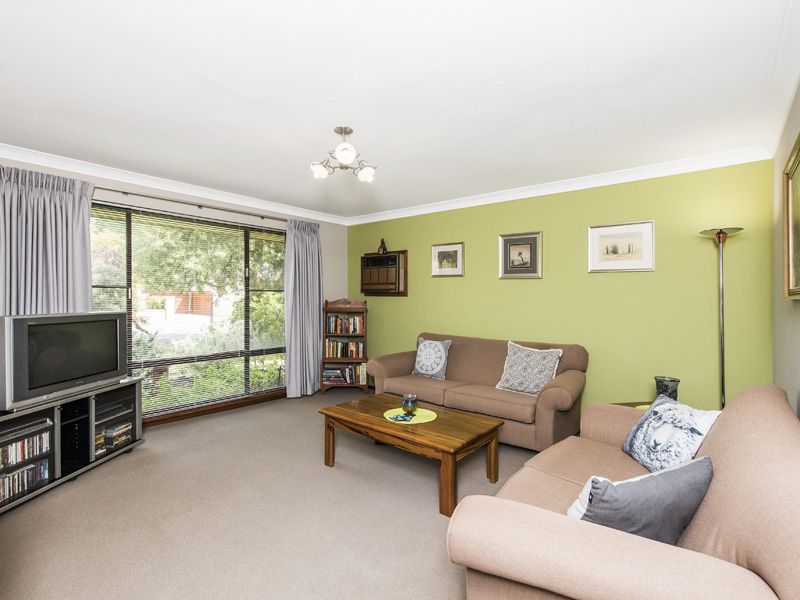 33A Menzies Street, Rivervale WA 6103, Image 2