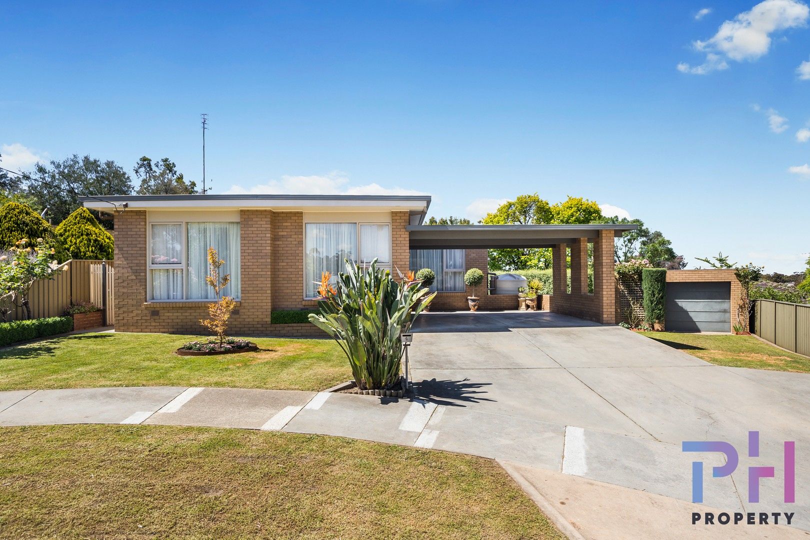 4 Hocking Court, California Gully VIC 3556, Image 0