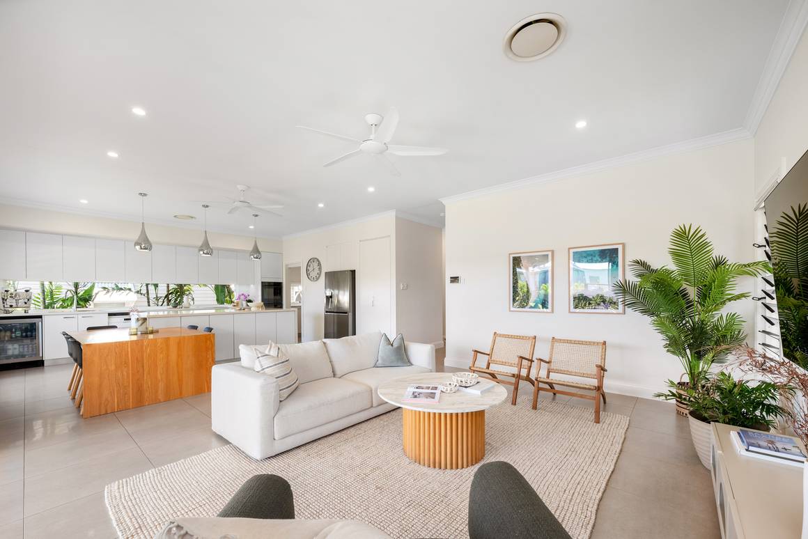 14 Perth Street Camp Hill 4152 - Image 4