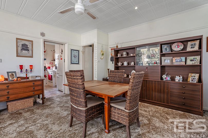 12 Lichfield Avenue, Jacana VIC 3047, Image 2