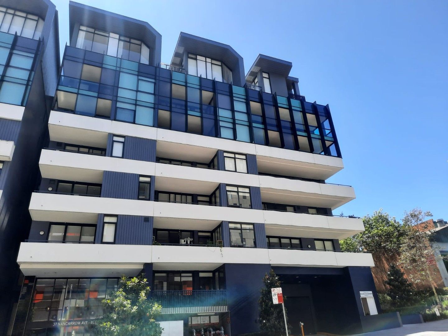 1 bedrooms House in 210B/37 Nancarrow Road MEADOWBANK NSW, 2114