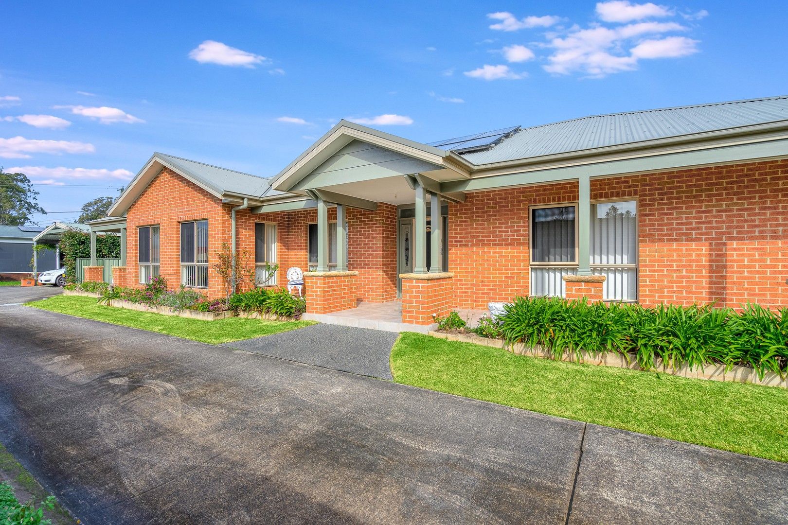 4 bedrooms House in 133a Marmong Street MARMONG POINT NSW, 2284