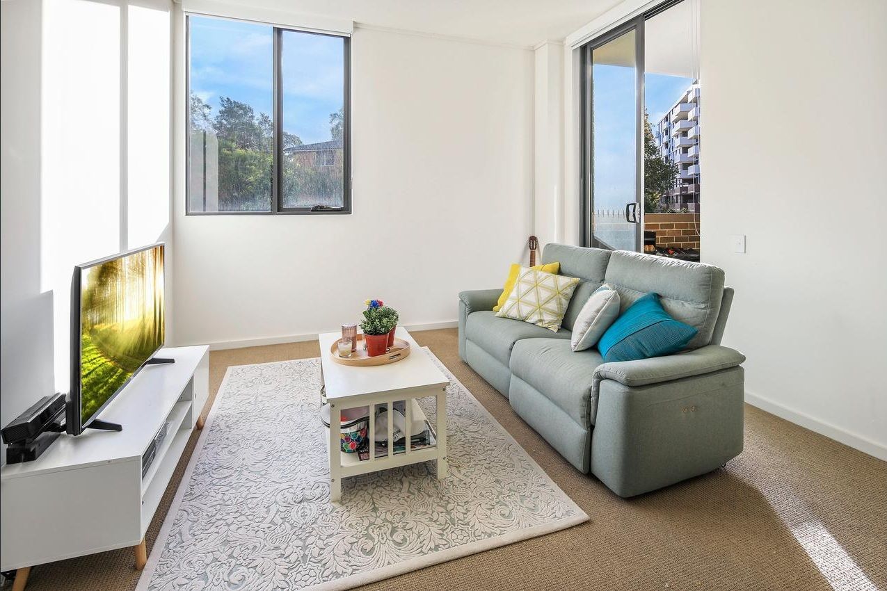 1 bedrooms Apartment / Unit / Flat in 404/7 Washington Avenue RIVERWOOD NSW, 2210