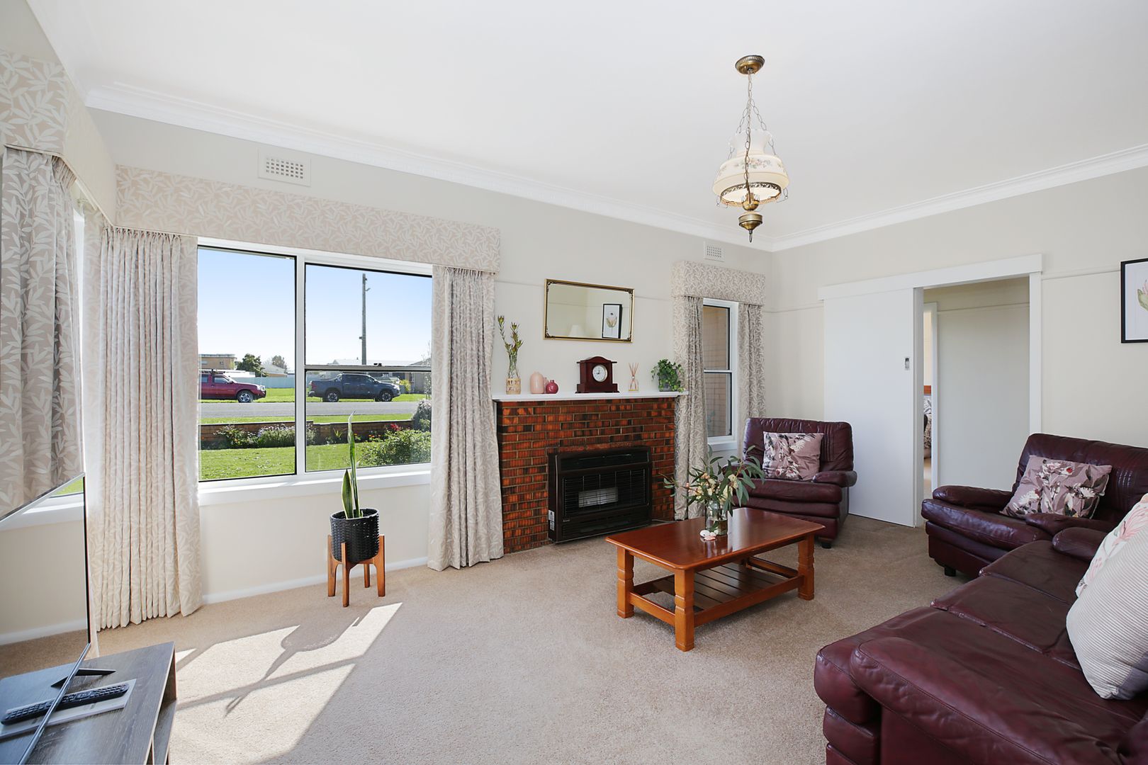 9 Parrott Street, Cobden VIC 3266, Image 1