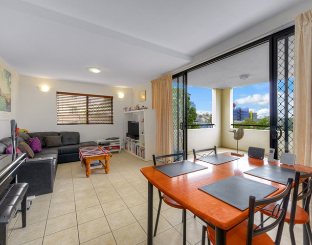 2B/90 Kensington Terrace, Toowong QLD 4066