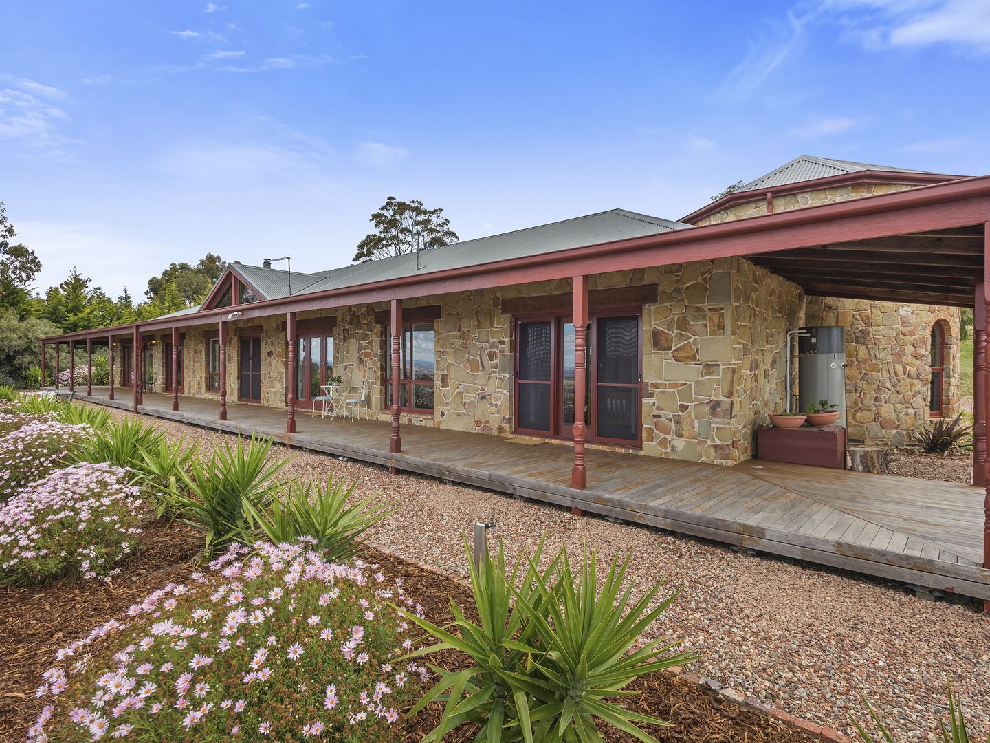 99 Barker Road, Harcourt North VIC 3453, Image 1