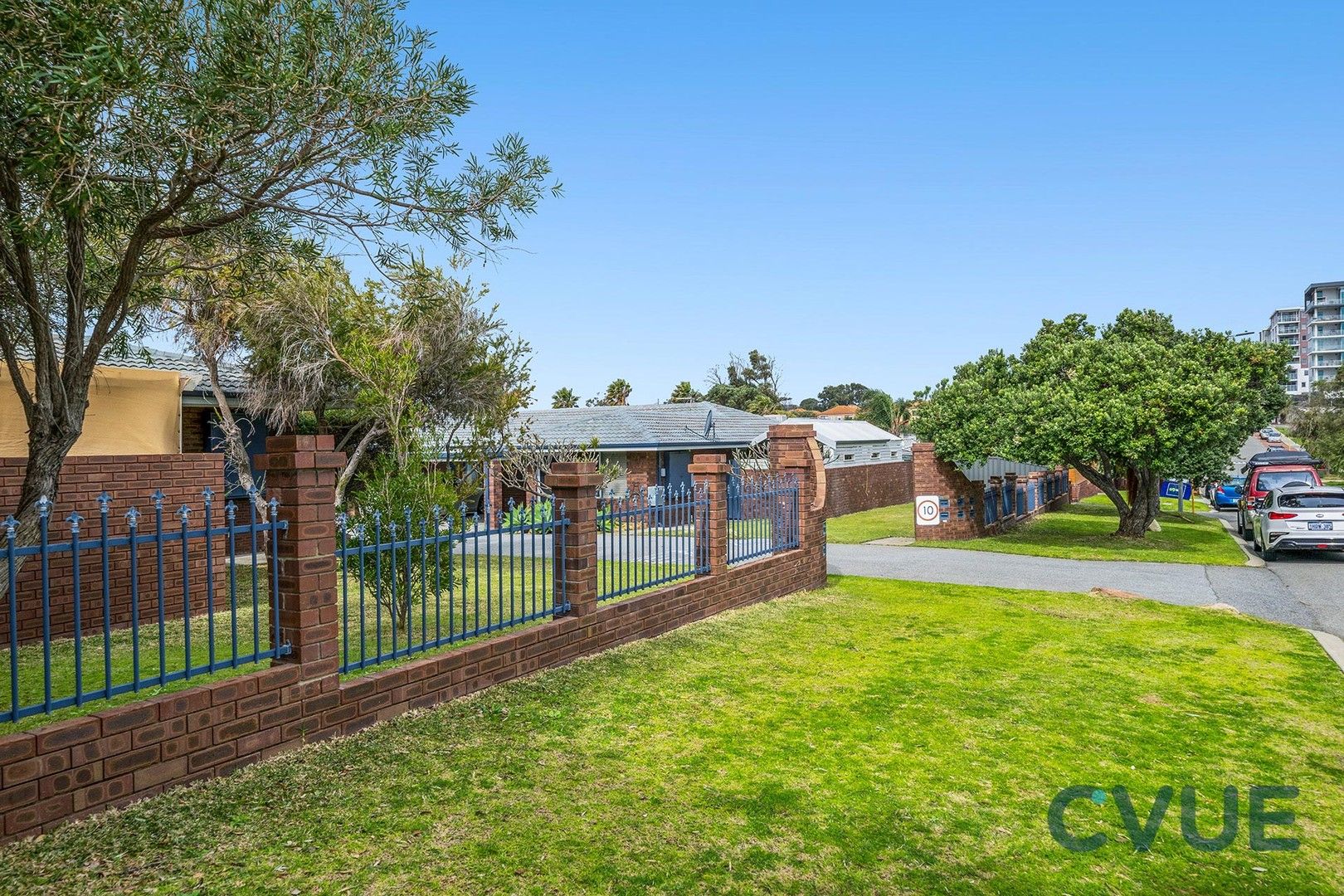 2 bedrooms Apartment / Unit / Flat in 6/8-10 Hastings St SCARBOROUGH WA, 6019