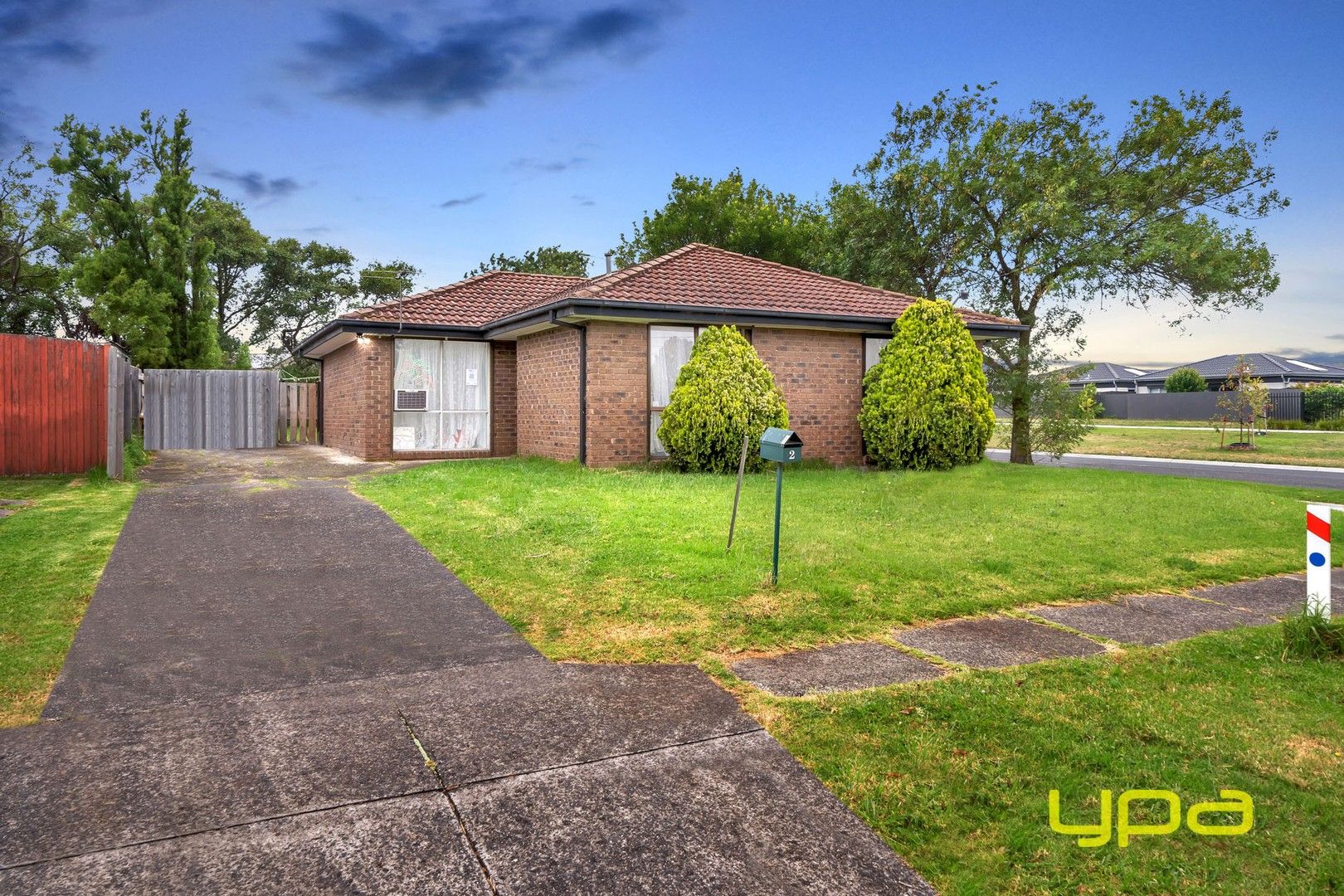 3 bedrooms House in 2 Elandra  Way CRANBOURNE WEST VIC, 3977