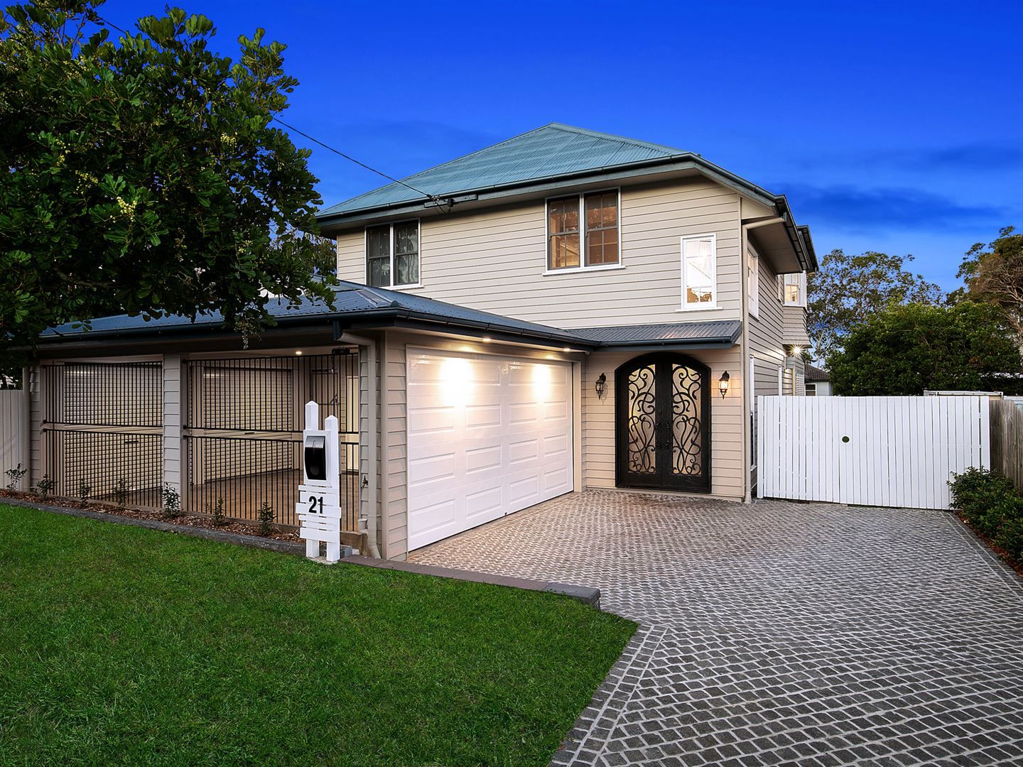 21 Hoolan Street, Stafford QLD 4053, Image 0