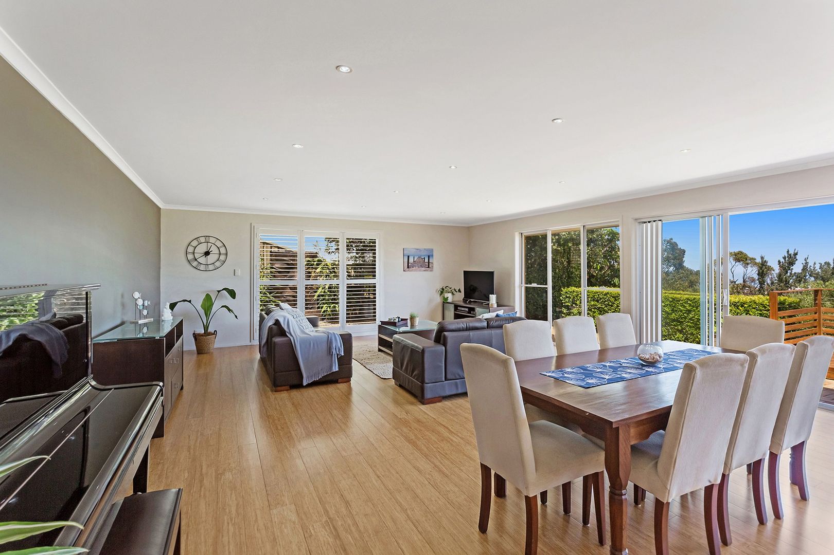 8 Harbour View, Boat Harbour NSW 2316, Image 2