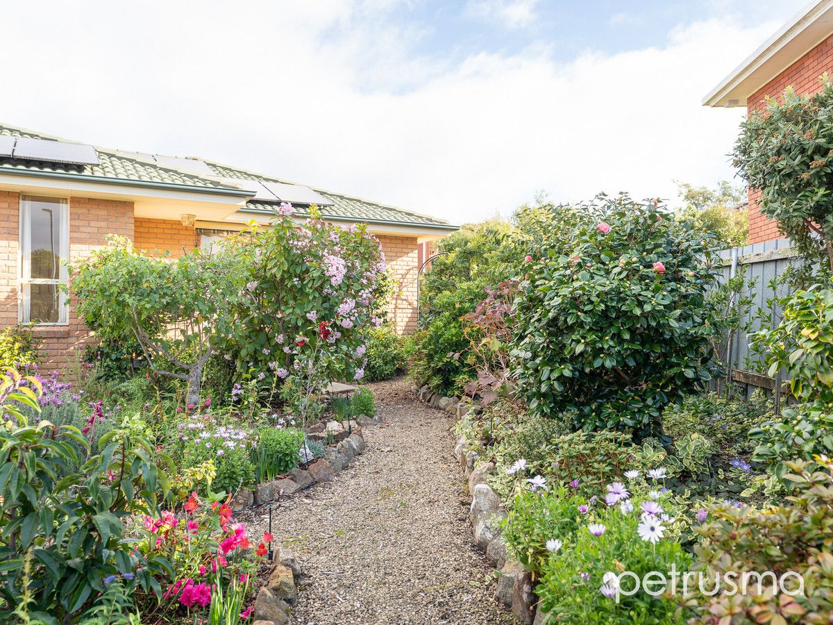 17 Melaleuca Drive, Blackmans Bay TAS 7052, Image 1