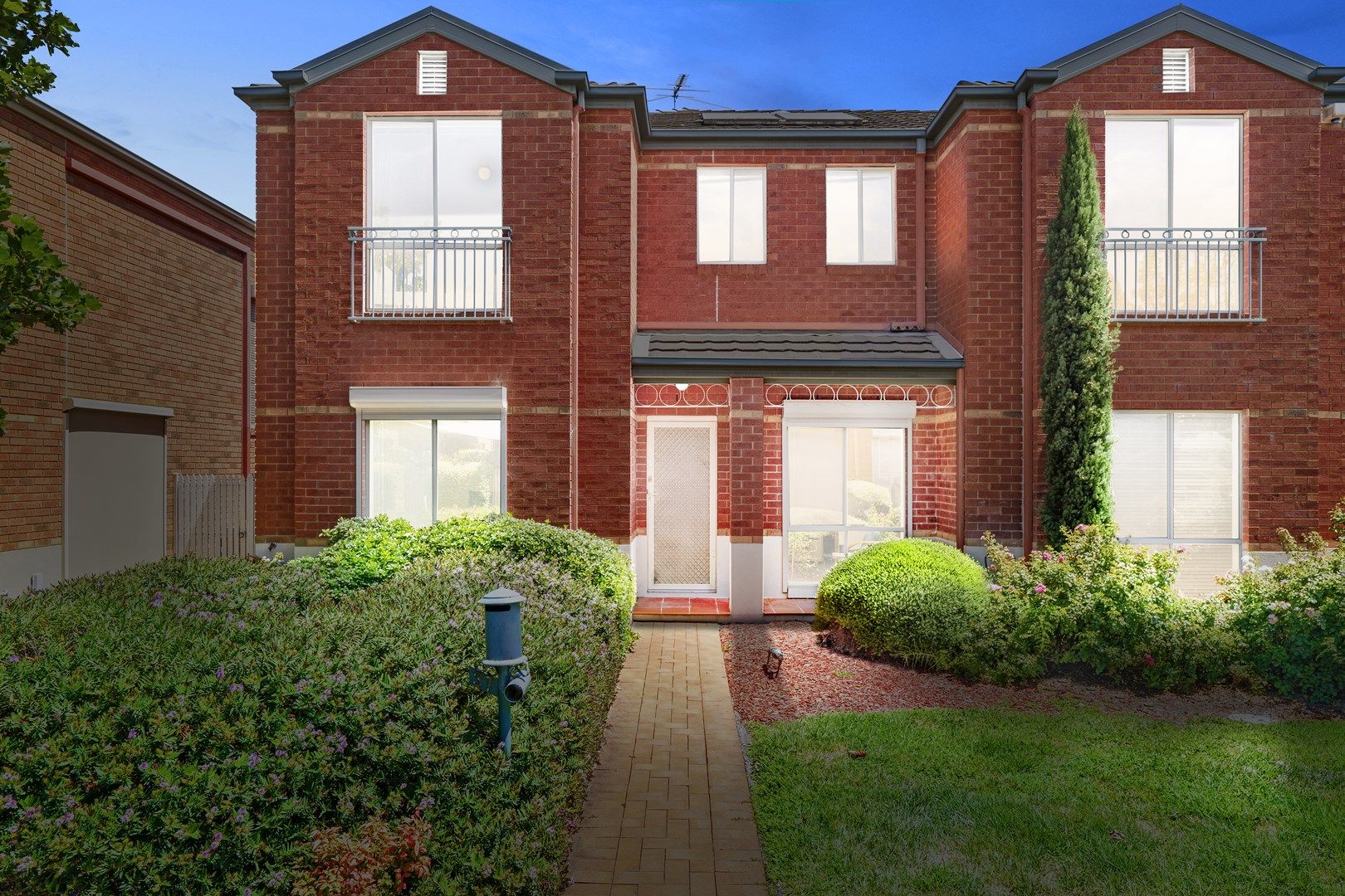 37 St Laurent Rise, Knoxfield VIC 3180, Image 0