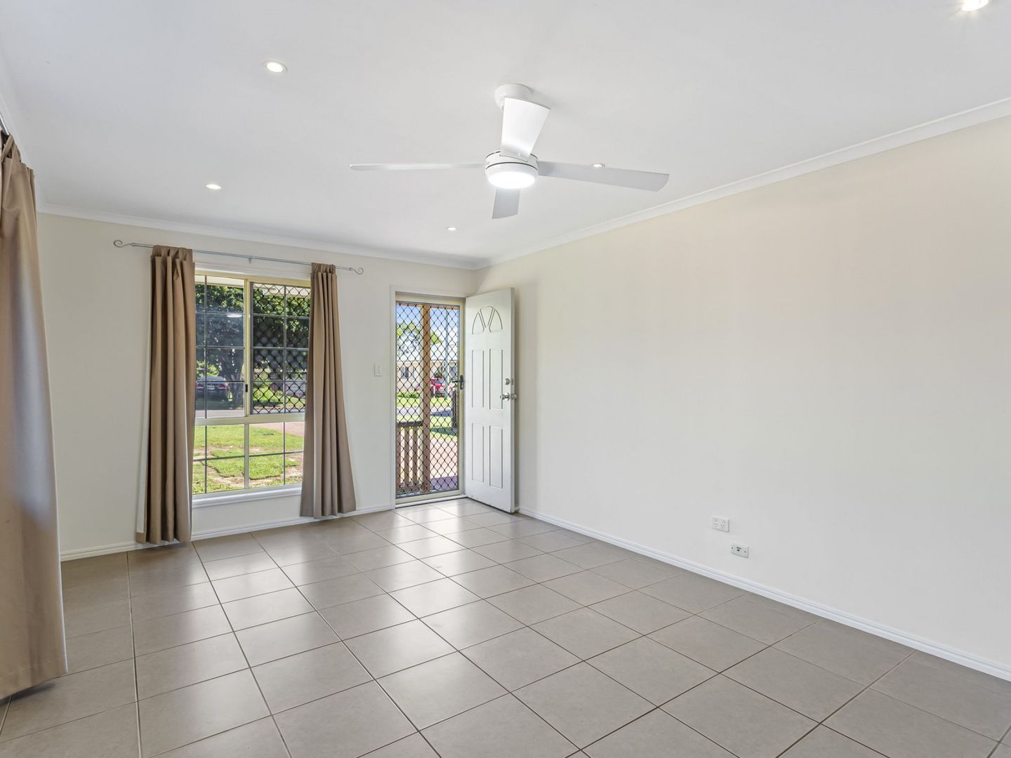 44 Victory Street, Zillmere QLD 4034, Image 2