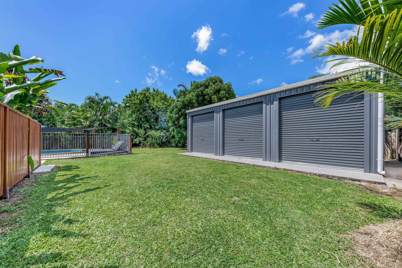 15 Grace Avenue, Cannonvale QLD 4802, Image 2