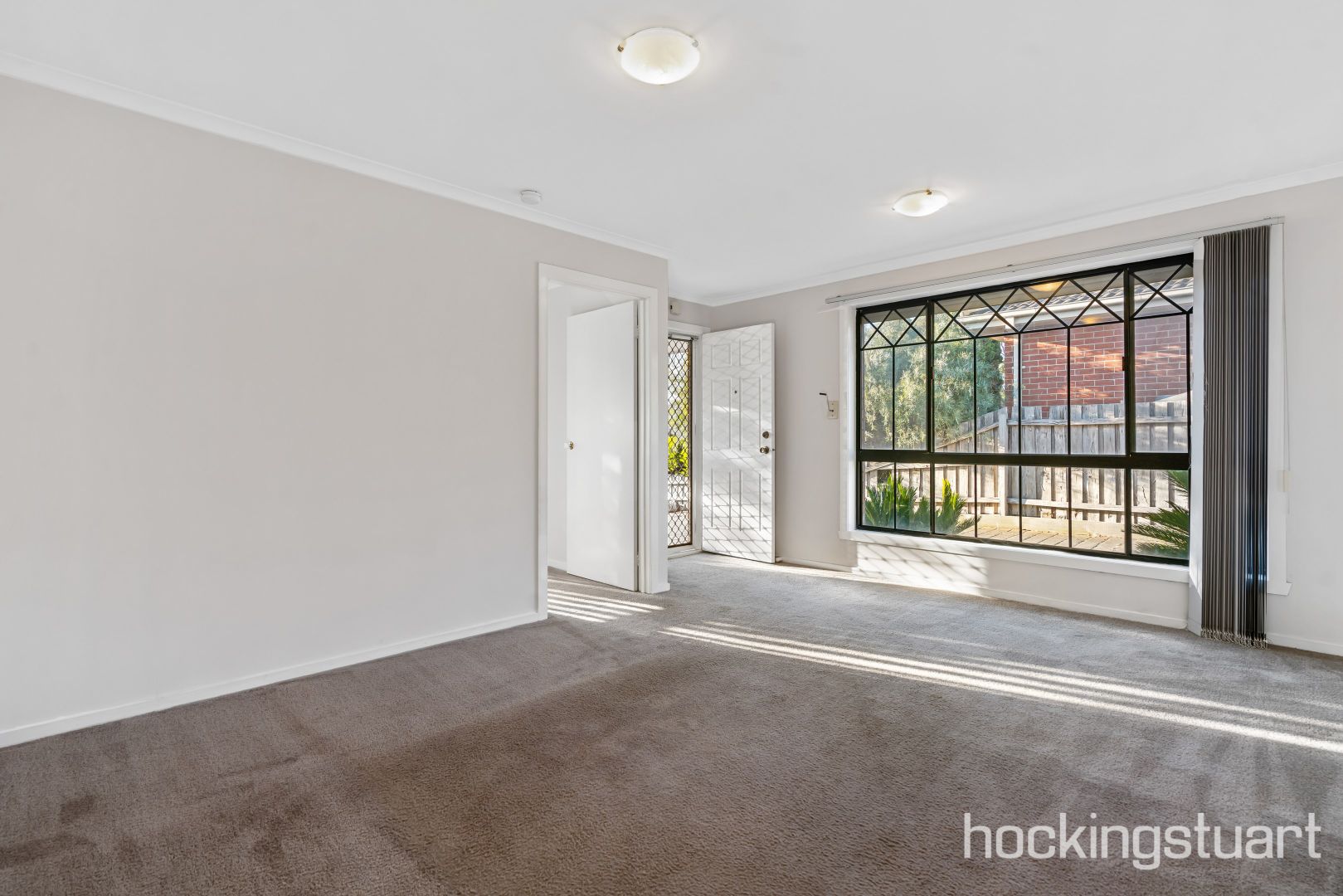 1/42 Northumberland Drive, Epping VIC 3076, Image 2