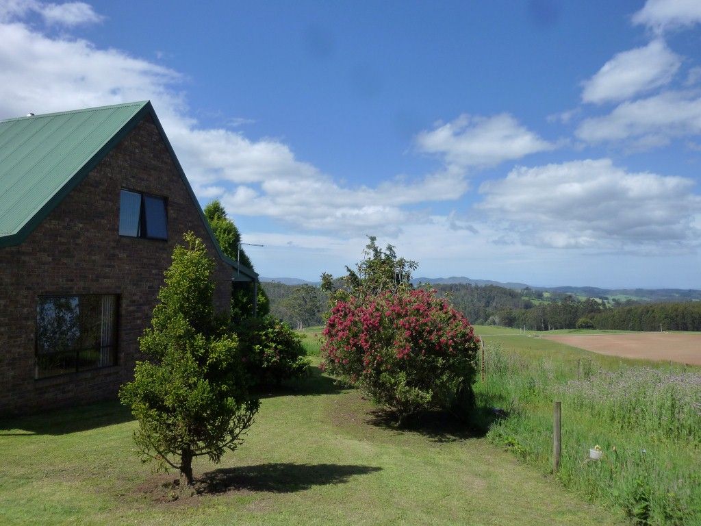 207 Holmes Road, Roland TAS 7306, Image 2