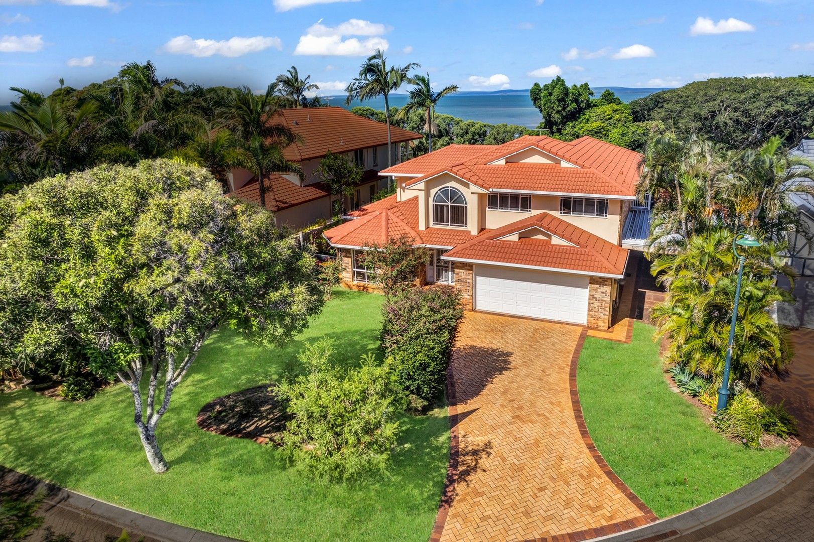 8 Waverley Court, Ormiston QLD 4160 Domain