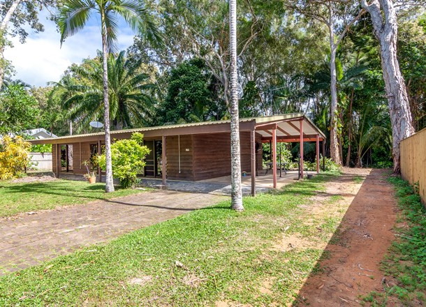 9 Ti Tree Street, Port Douglas QLD 4877