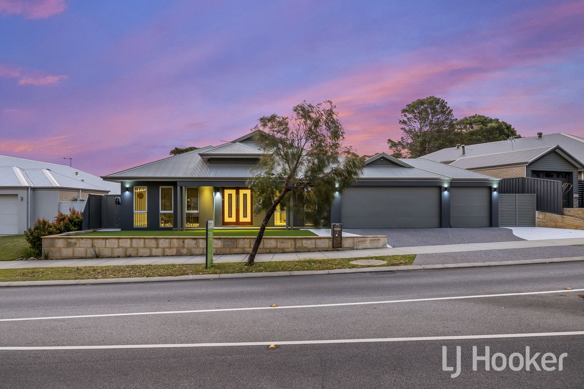 4 bedrooms House in 7 Parkland Drive YANCHEP WA, 6035