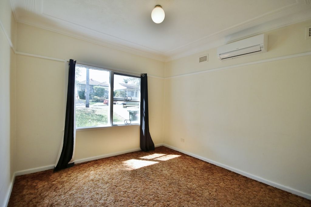 1/16 Roma Avenue, Padstow Heights NSW 2211, Image 2