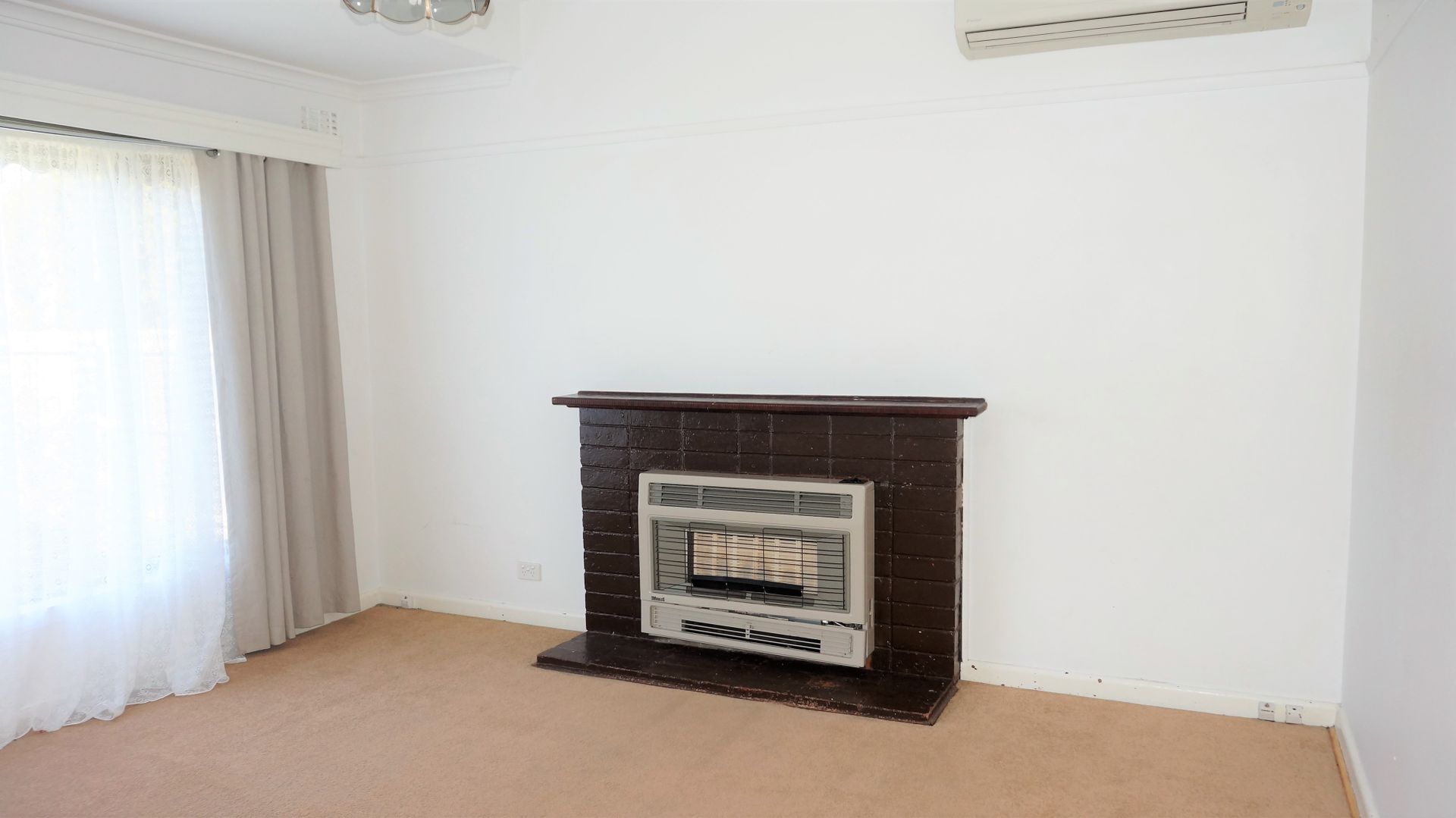 13 Robertson Street, Thomson VIC 3219 House For Rent 370 Domain