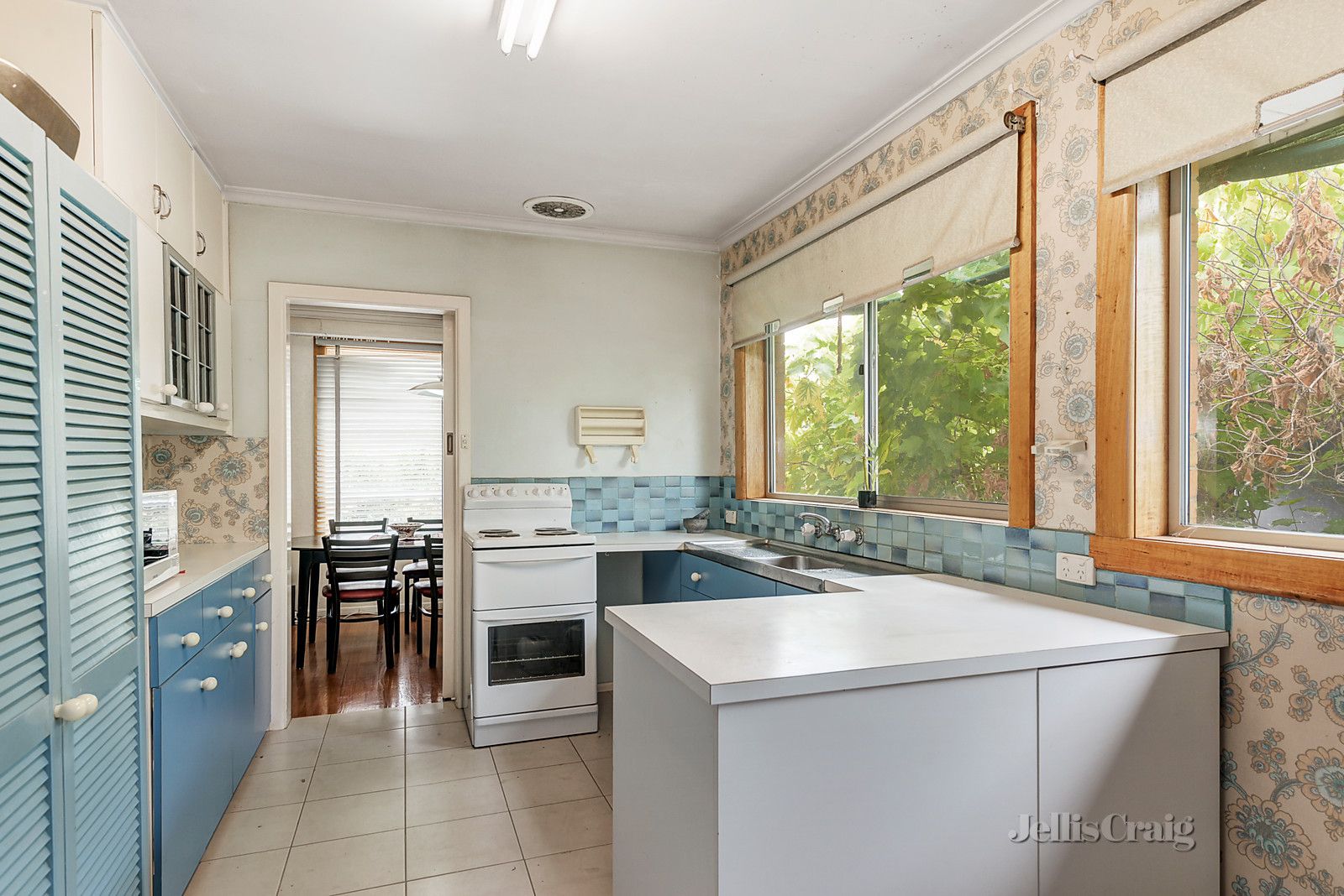 2 Shafer Road, Blackburn North VIC 3130, Image 2