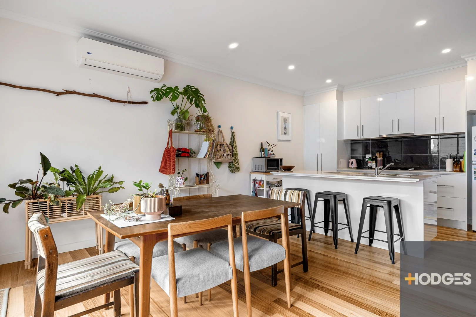 Additional image 3 of 2/6 Banks Street, McCrae VIC 3938