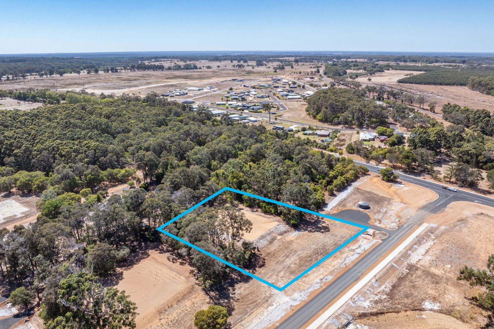 4 Firetail Rise, Karridale WA 6288, Image 2