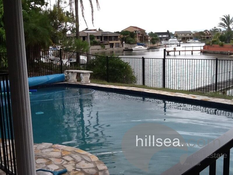 3 bedrooms House in 60 O'Grady Drive PARADISE POINT QLD, 4216