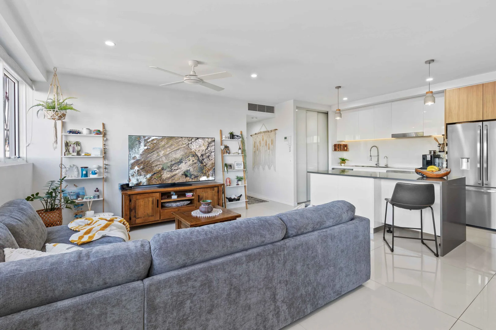 Additional image 3 of 405/26 Gray Street, Southport QLD 4215