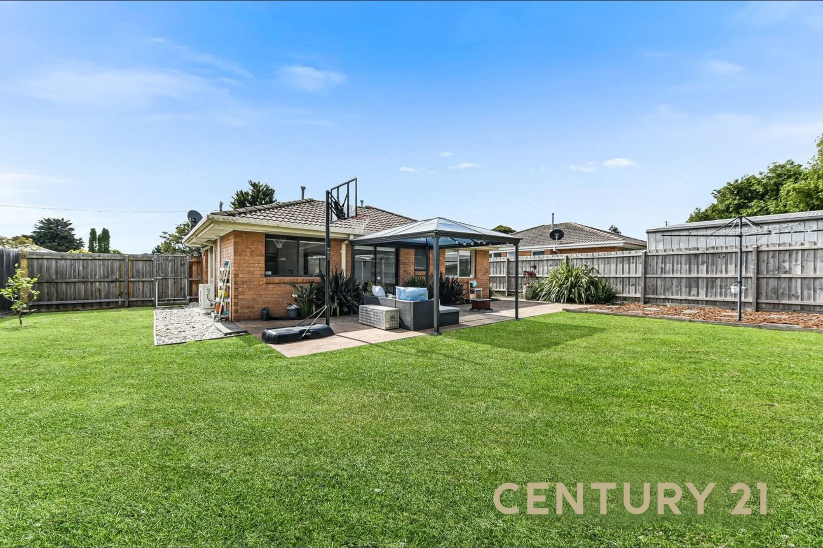 Additional image 11 of 8 Canungra Close, Hampton Park VIC 3976