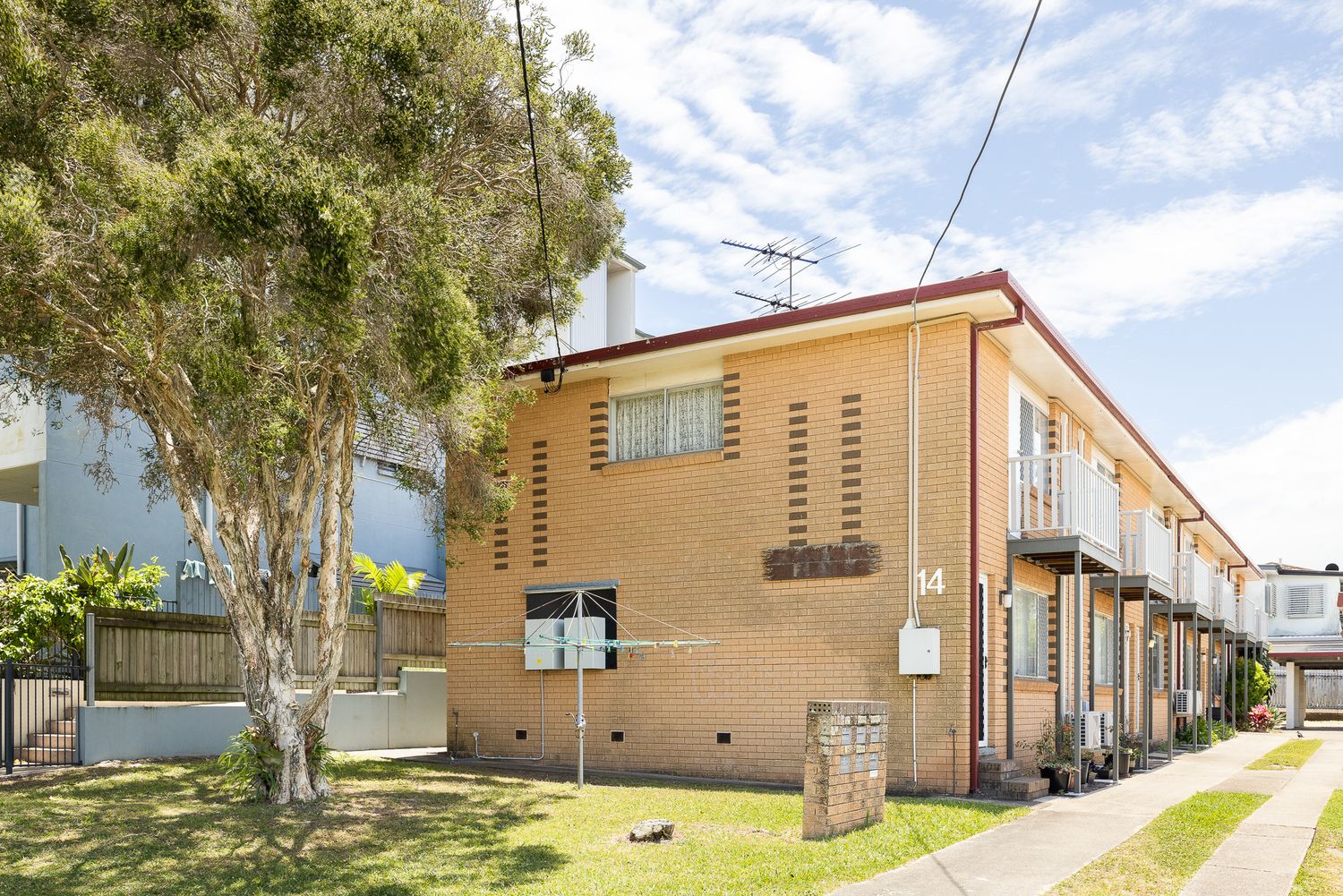 2 bedrooms Townhouse in 6/14 Mcnaughton Street REDCLIFFE QLD, 4020