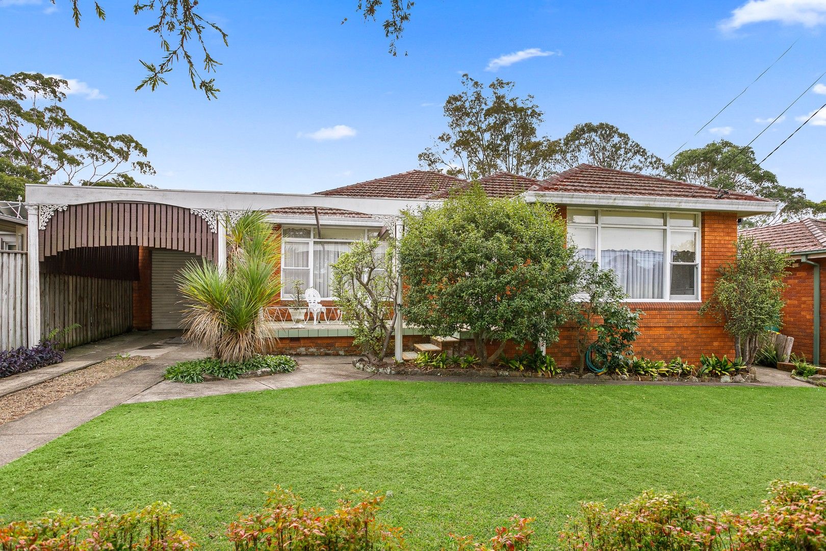 11 Merri Avenue, Peakhurst Heights NSW 2210, Image 0