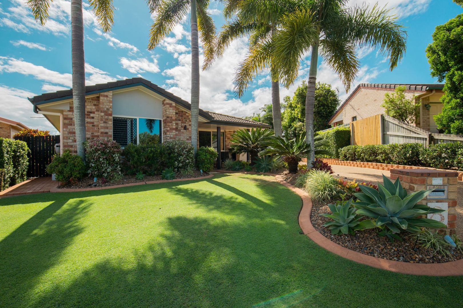 8 Camellia Court, Avoca QLD 4670, Image 2