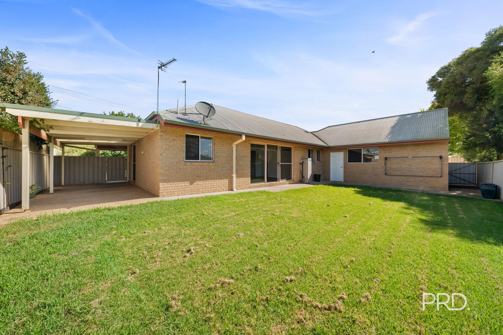 Additional image 11 of 13 Angel St, Lake Albert NSW 2650