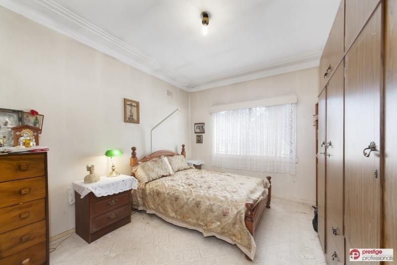 37 Judith Avenue, CABRAMATTA NSW 2166, Image 2