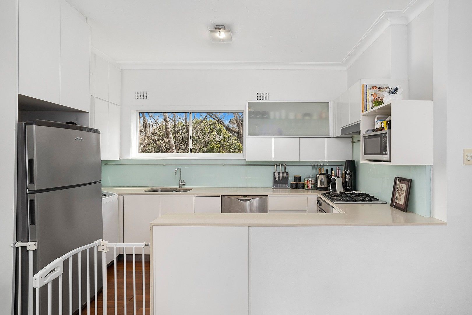 2 bedrooms Apartment / Unit / Flat in 18/49-51 High Street NORTH SYDNEY NSW, 2060