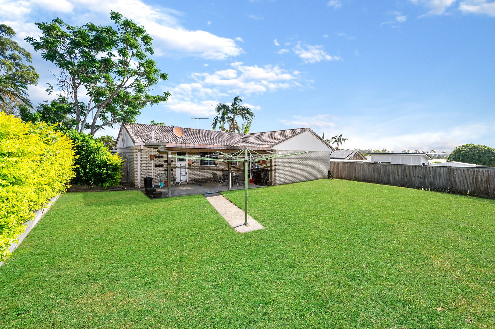 18 Debanie Court, Marsden QLD 4132, Image 2