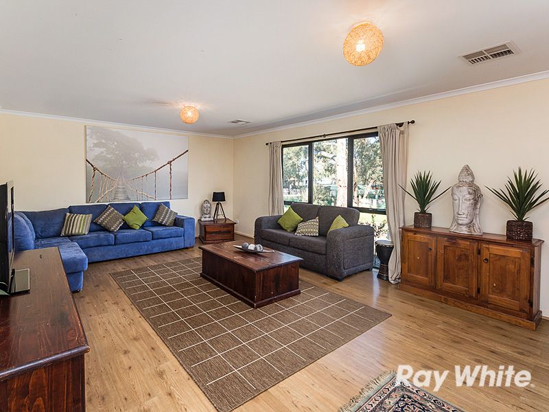 25 Rodwell Road, Woodchester SA 5255, Image 2