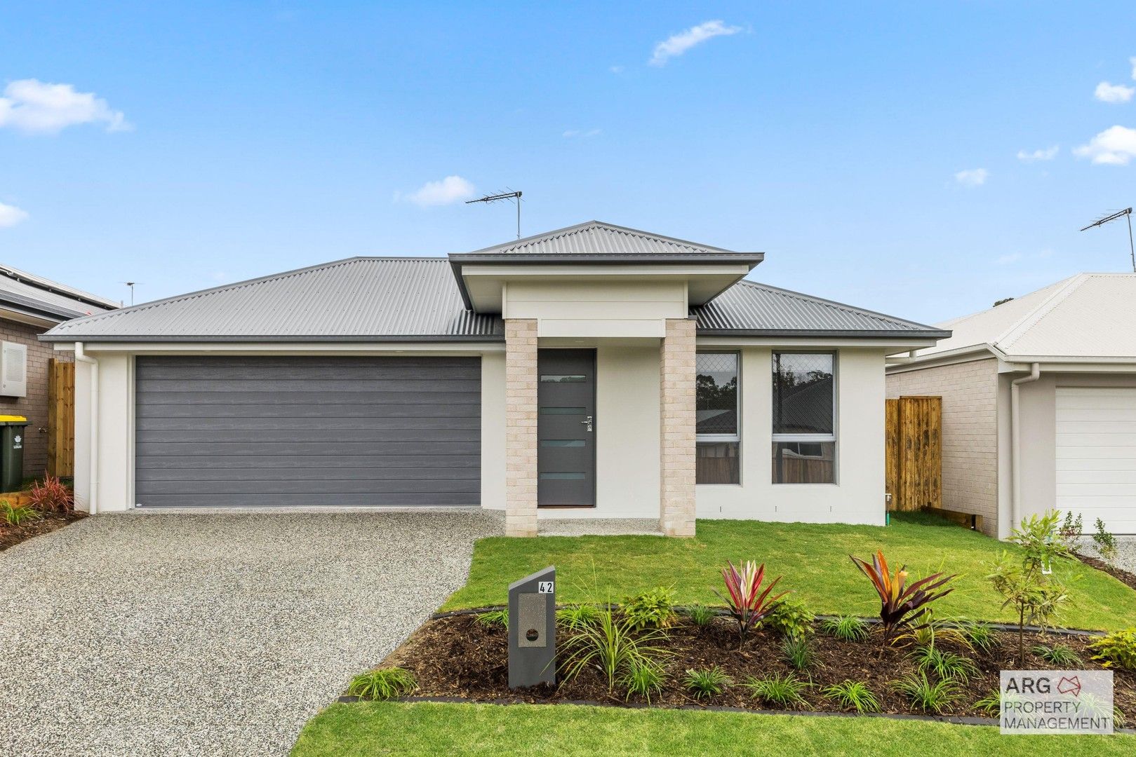 4 bedrooms House in 42 Saintly Rd LOGAN RESERVE QLD, 4133