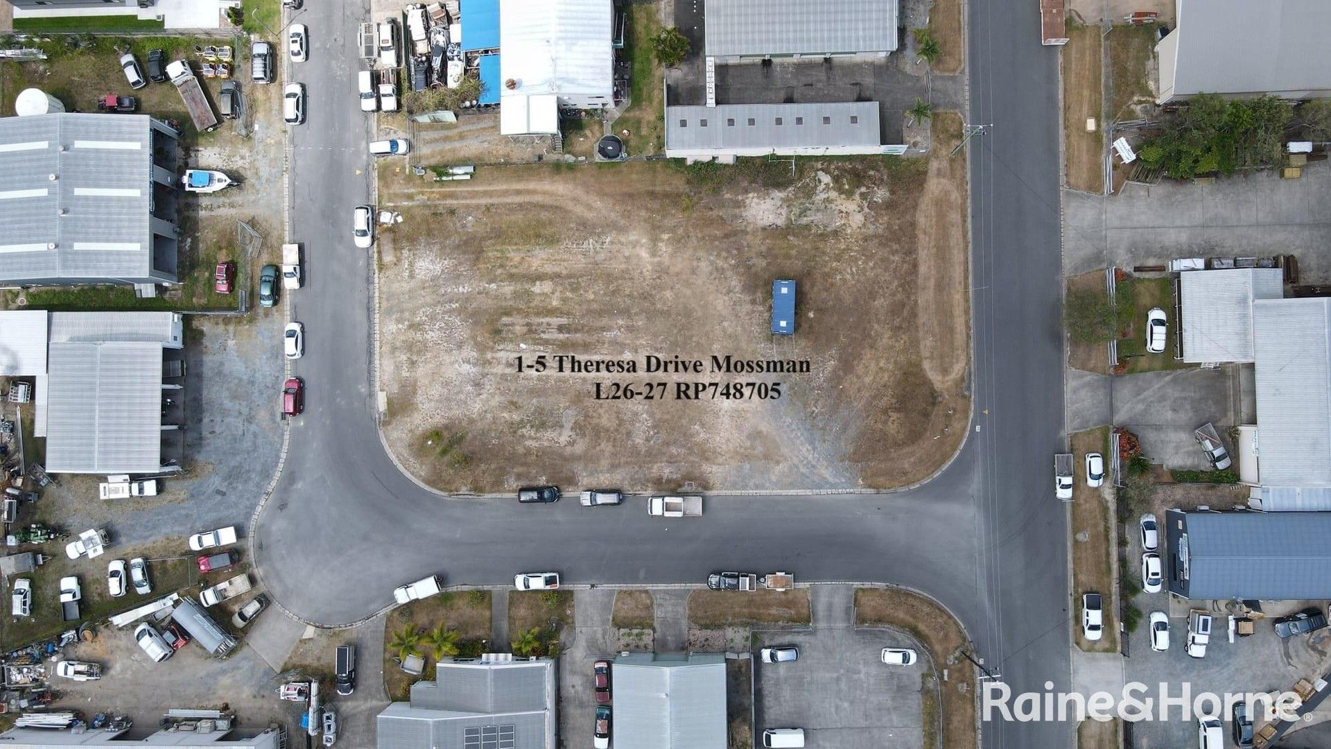 1-5 Theresa Drive, Mossman QLD 4873, Image 1