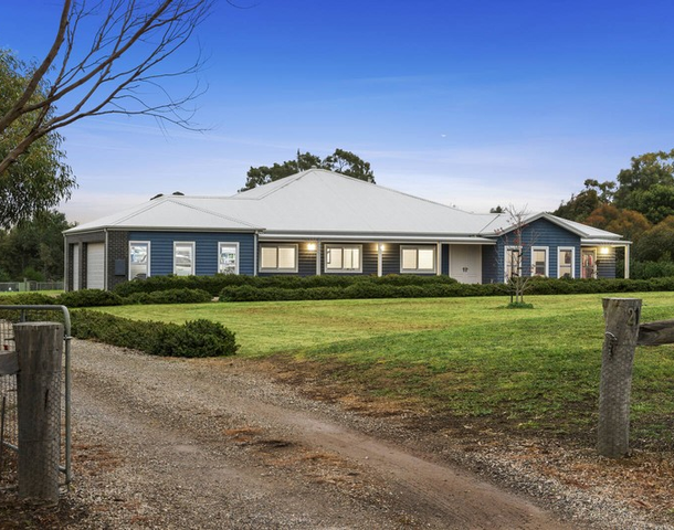 21 Cleveland Drive, Inverleigh VIC 3321