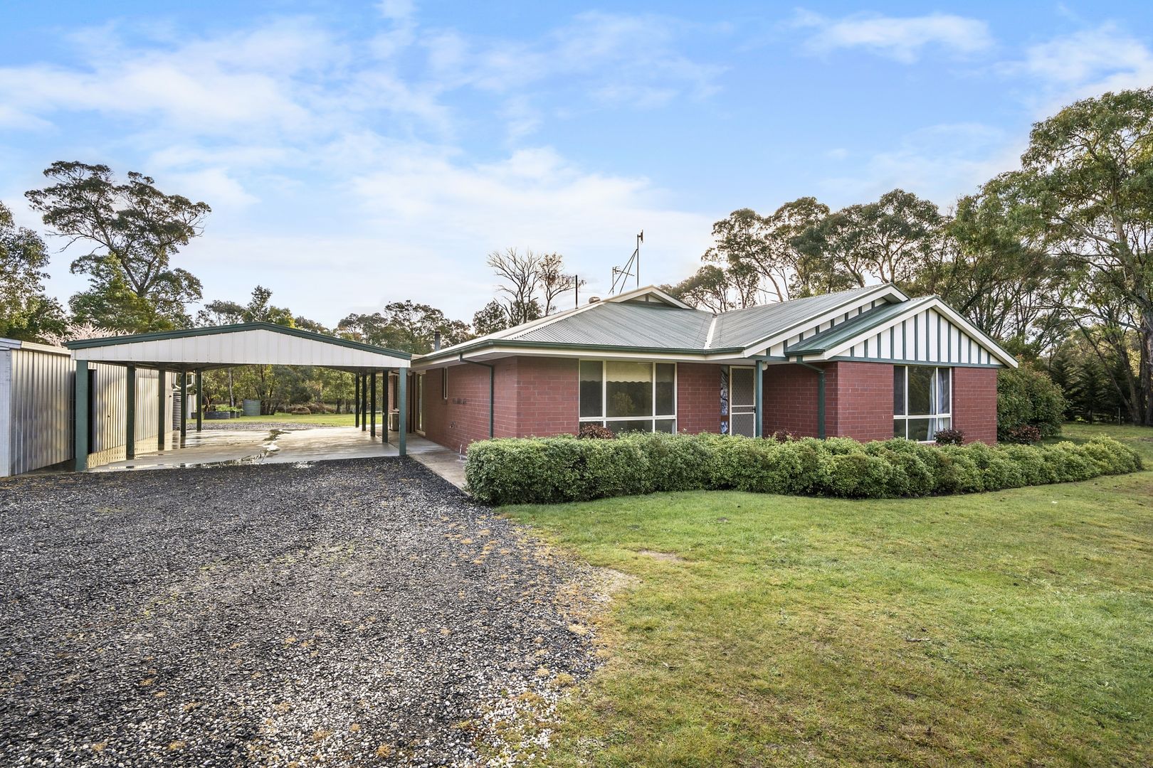 569 Linton-Carngham Road, Snake Valley VIC 3351, Image 1