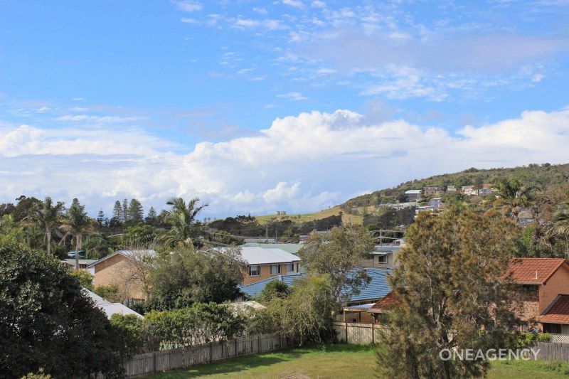 12/1 Killuke Crescent, Crescent Head NSW 2440, Image 0