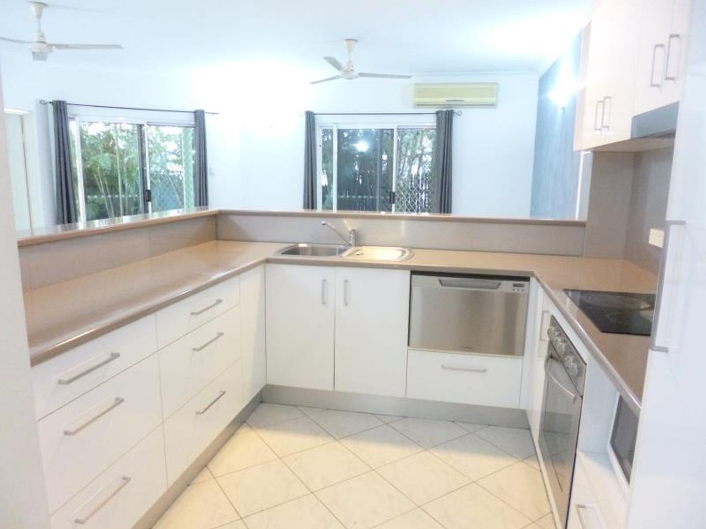 2/43 Mannikan Court, Bakewell NT 0832 Apartment For Rent Domain