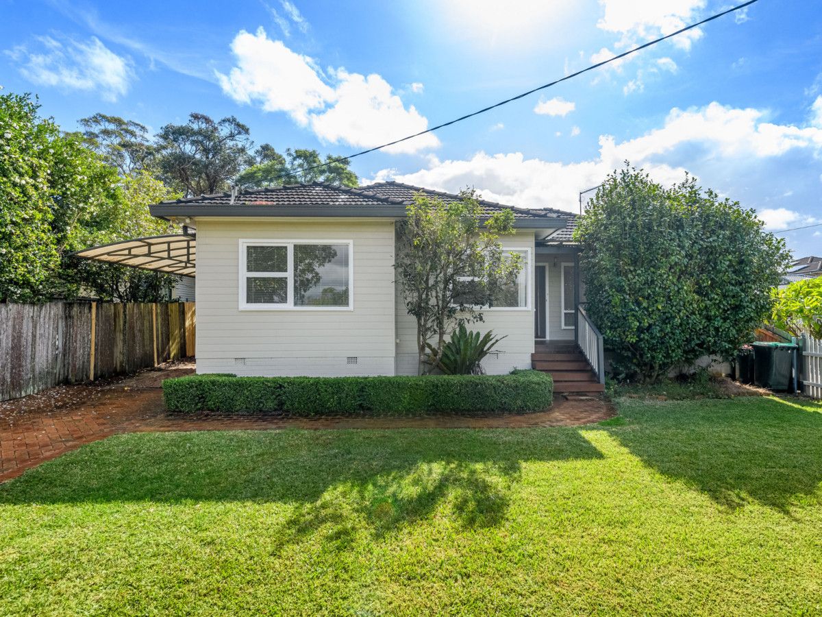 5 bedrooms House in 18 Waratah Road BEROWRA NSW, 2081