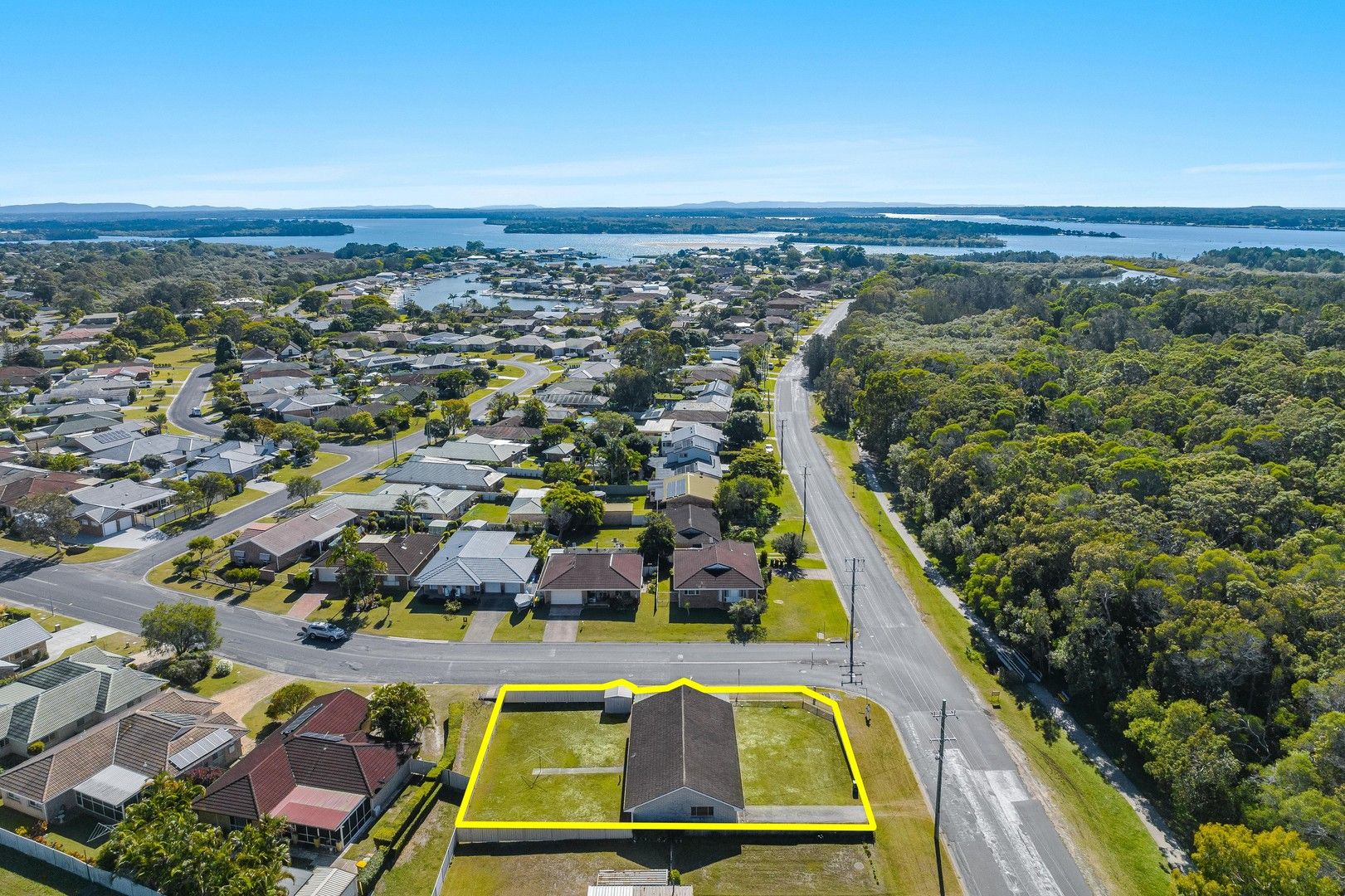 19 Shores Drive, Yamba NSW 2464, Image 0