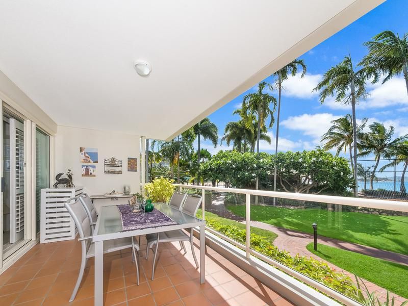 10/7 Mariners Drive, Townsville City QLD 4810