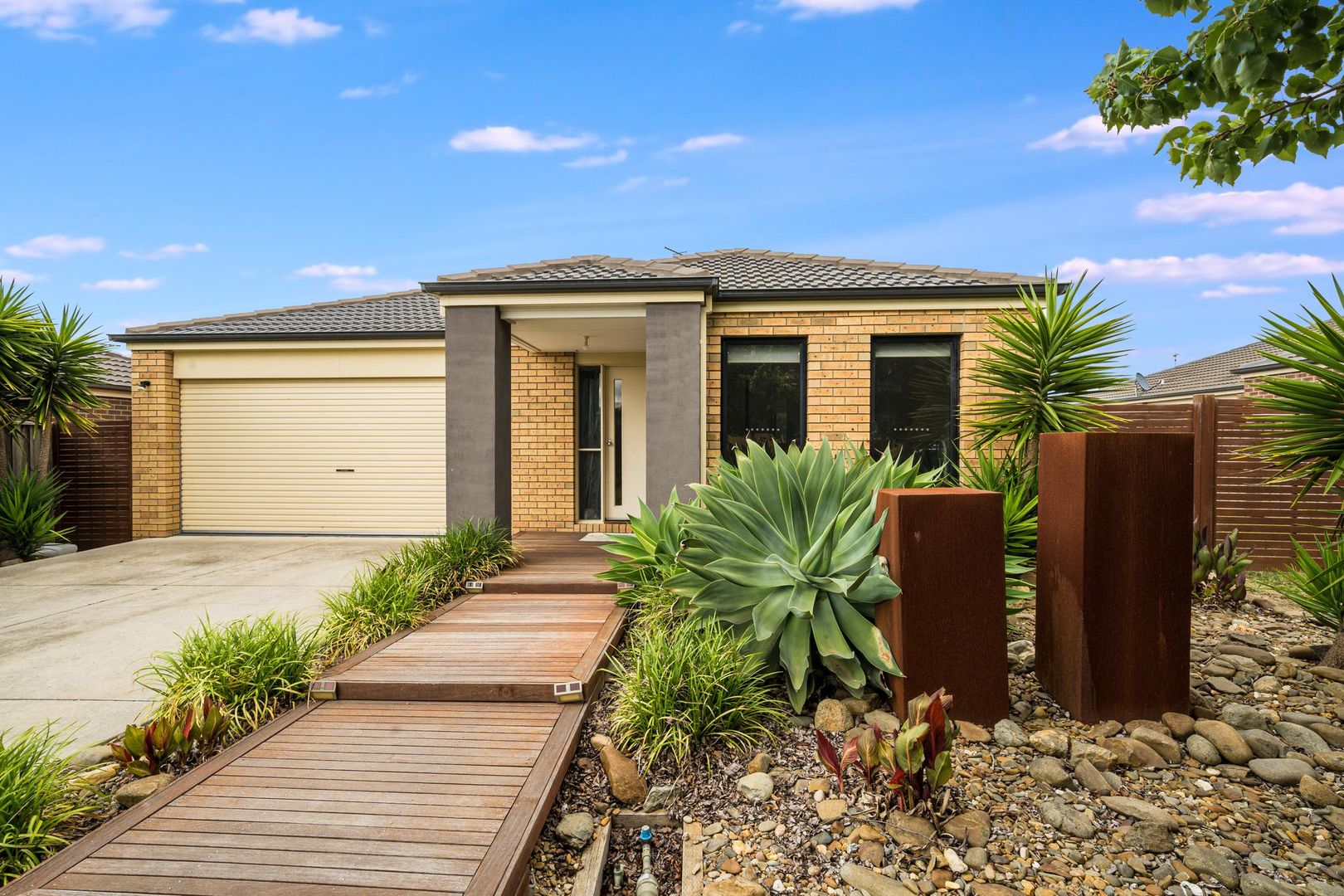 23 Dardel Drive, Bannockburn VIC 3331